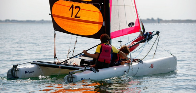 STAGE | Catamaran 